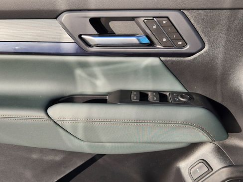 New 2026 GMC Terrain AT4 w/ Convenience Package III image 28