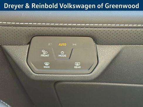 New 2026 Volkswagen Atlas SEL Premium R-Line AWD/4WD image 17