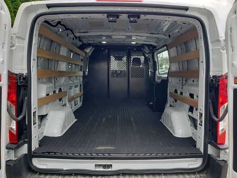 Used 2024 Ford Transit 250 Low Roof w/ Exterior Upgrade Package RWD image 11