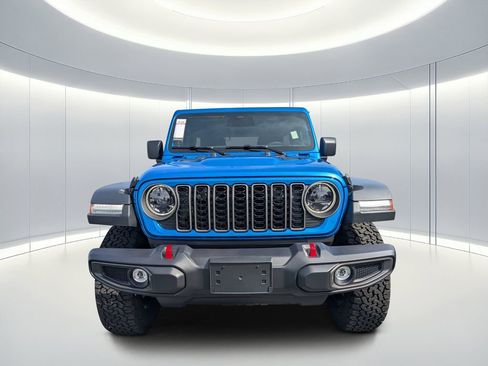 Used 2026 Jeep Wrangler Unlimited Rubicon w/ Safety Group AWD/4WD image 9