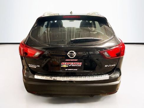 Used 2019 Nissan Rogue Sport SV w/ Technology Package AWD/4WD image 6