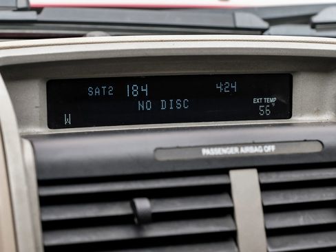 Used 2011 Ford Escape XLT image 29