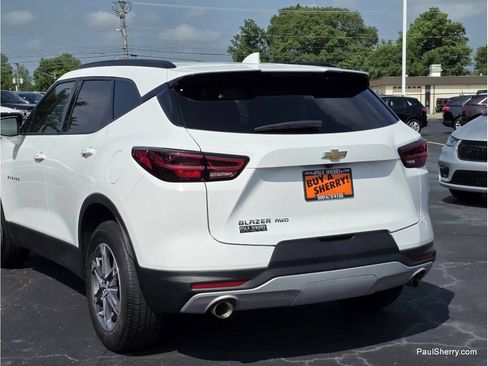 Used 2024 Chevrolet Blazer LT AWD/4WD image 14