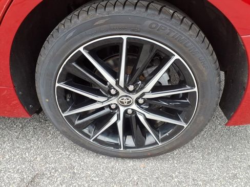 Certified 2022 Toyota Camry SE image 25