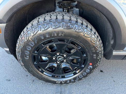 New 2026 Ford Bronco Sport Outer Banks w/ Sasquatch Outer Banks Package AWD/4WD image 10