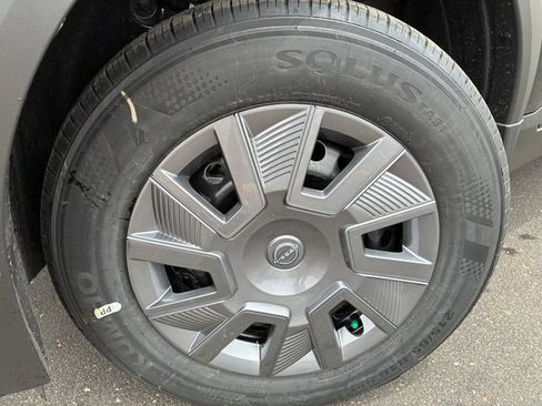 New 2026 Nissan Kicks S FWD image 10