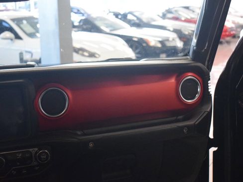 Used 2020 Jeep Gladiator Rubicon image 43