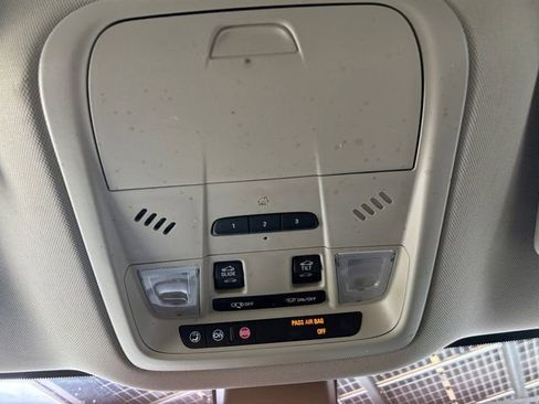 Used 2018 Buick Enclave Premium w/ Trailering Package image 32