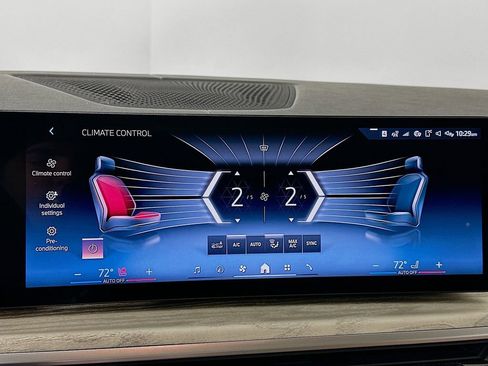 New 2026 BMW X7 xDrive40i w/ Executive Package image 21