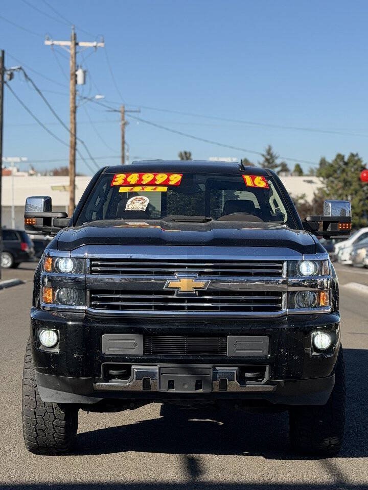 Used 2016 Chevrolet Silverado 3500 High Country w/ Duramax Plus Package AWD/4WD image 2