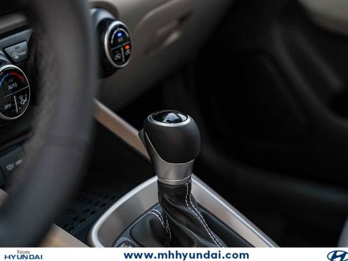New 2026 Hyundai Venue SEL FWD image 22
