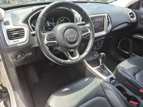 Used 2019 Jeep Compass High Altitude FWD image 10