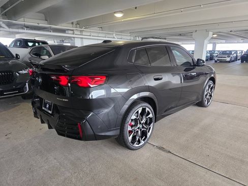 New 2026 BMW X2 xDrive28i w/ Technology Package AWD/4WD image 4