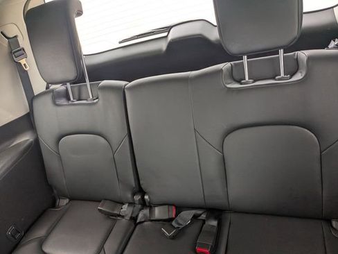 Used 2024 Nissan Armada SL w/ Captain's Chairs Package RWD image 29
