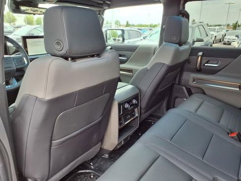 New 2025 GMC Hummer EV 3X image 16