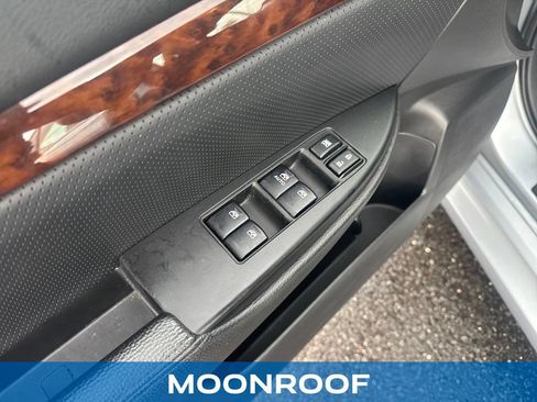 Used 2013 Subaru Legacy 2.5i Limited AWD/4WD image 14
