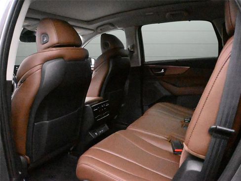 Certified 2024 Acura MDX SH-AWD w/ Technology Package image 12