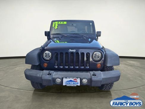 Used 2013 Jeep Wrangler Unlimited Sport image 6