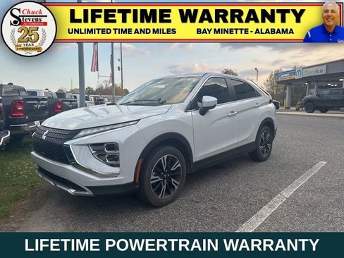 Used 2023 Mitsubishi Eclipse Cross SE image 1
