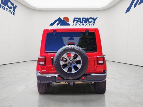Used 2020 Jeep Wrangler Unlimited Sahara w/ Dual Top Group AWD/4WD image 8