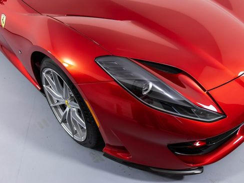 Certified 2022 Ferrari 812 GTS RWD image 12