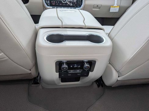 New 2026 GMC Yukon XL Denali w/ Denali Reserve Package image 17