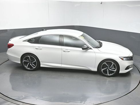 Used 2022 Honda Accord Sport image 48