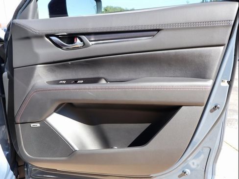 New 2025 MAZDA CX-5 Carbon Edition image 9