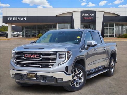 Used 2023 GMC Sierra 1500 SLT image 1