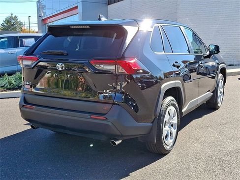 Certified 2024 Toyota RAV4 LE image 6