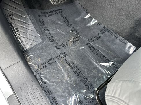 Used 2025 Toyota Tacoma SR5 image 17