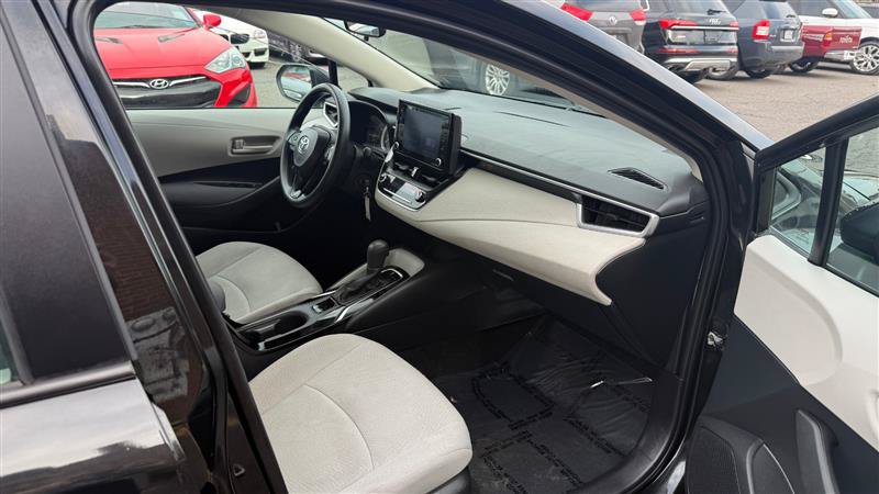 Used 2022 Toyota Corolla LE FWD image 7