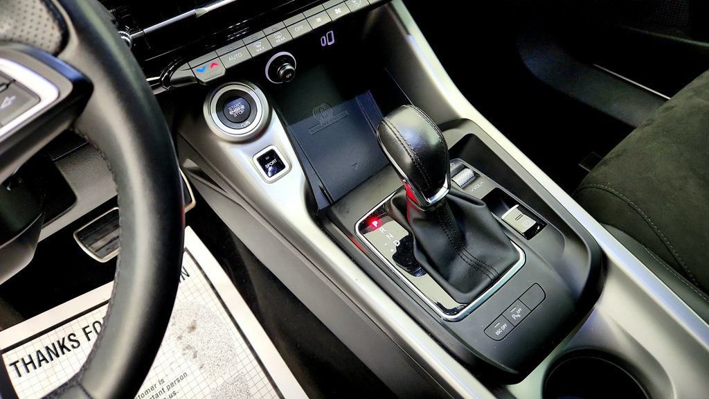 Used 2024 Dodge Hornet R/T Plus AWD/4WD image 16