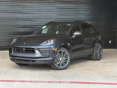 New 2026 Porsche Macan Turbo AWD/4WD image 1