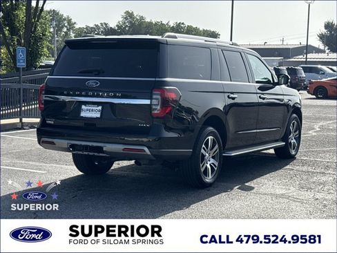 Used 2023 Ford Expedition Max Limited AWD/4WD image 3