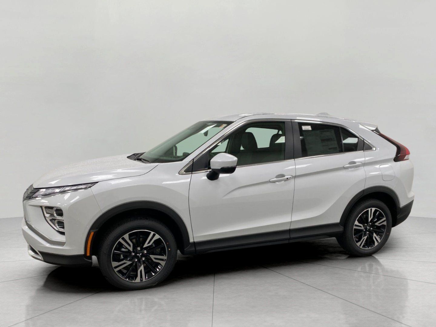 New 2026 Mitsubishi Eclipse Cross AWD image 8