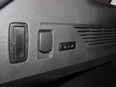 New 2026 Lincoln Nautilus Reserve image 46