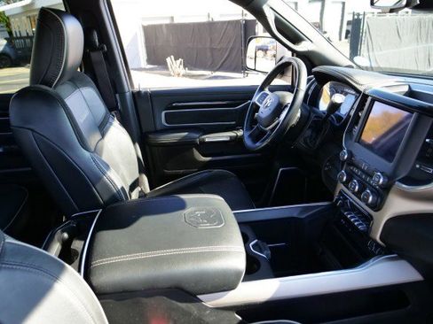 Used 2019 RAM 2500 Laramie w/ Black Appearance Package image 49