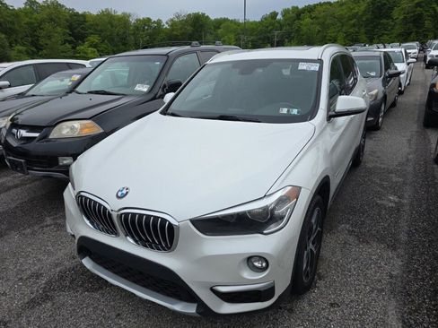 Used 2018 BMW X1 xDrive28i AWD/4WD image 2
