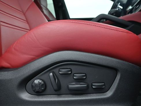 Certified 2023 Porsche Cayenne Coupe AWD/4WD image 15