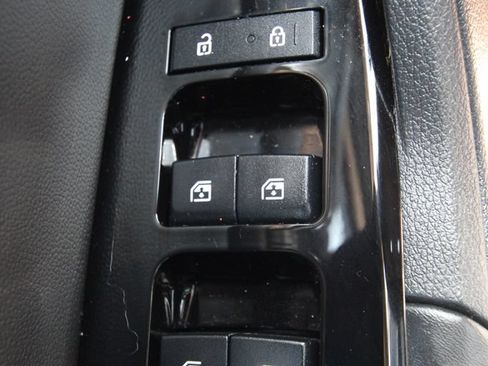 Used 2024 Kia Sportage EX FWD image 22