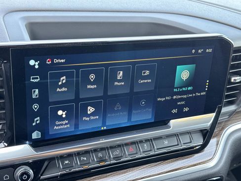 Used 2022 Chevrolet Silverado 1500 RST w/ Convenience Package II image 13