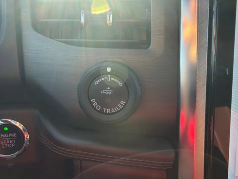 Used 2023 Ford Expedition King Ranch AWD/4WD image 27