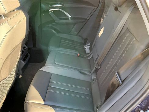 New 2025 Audi Q5 Premium w/ Convenience Package image 19
