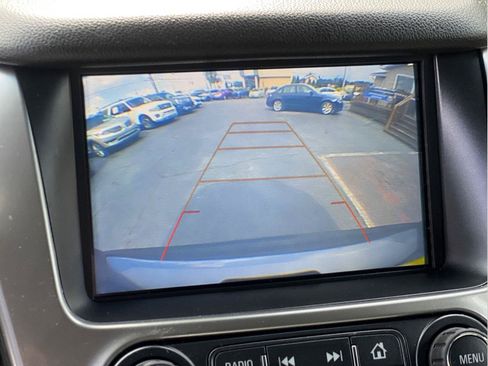 Used 2019 Chevrolet Tahoe LT RWD image 4