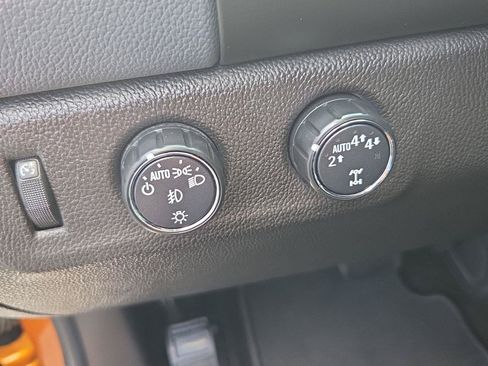 Used 2017 Chevrolet Colorado Z71 AWD/4WD image 13