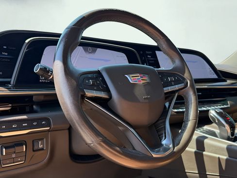 Used 2021 Cadillac Escalade Sport AWD/4WD image 16