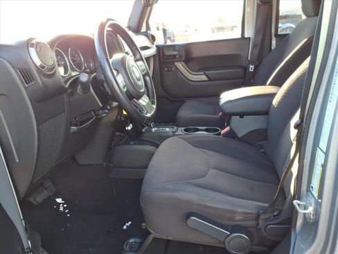 Used 2014 Jeep Wrangler Unlimited Sport image 13