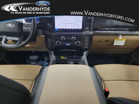 New 2026 Ford F350 Lariat w/ Lariat Premium Package image 14