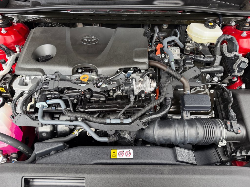 Used 2026 Toyota Camry XSE FWD image 29